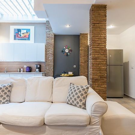 Elegant Kerameikos Apartment By Cloudkeys Athén Kültér fotó