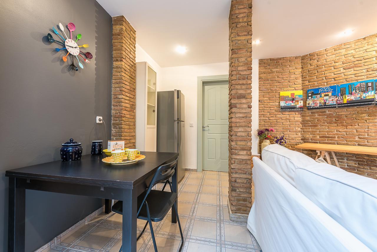 Elegant Kerameikos Apartment By Cloudkeys Athén Kültér fotó