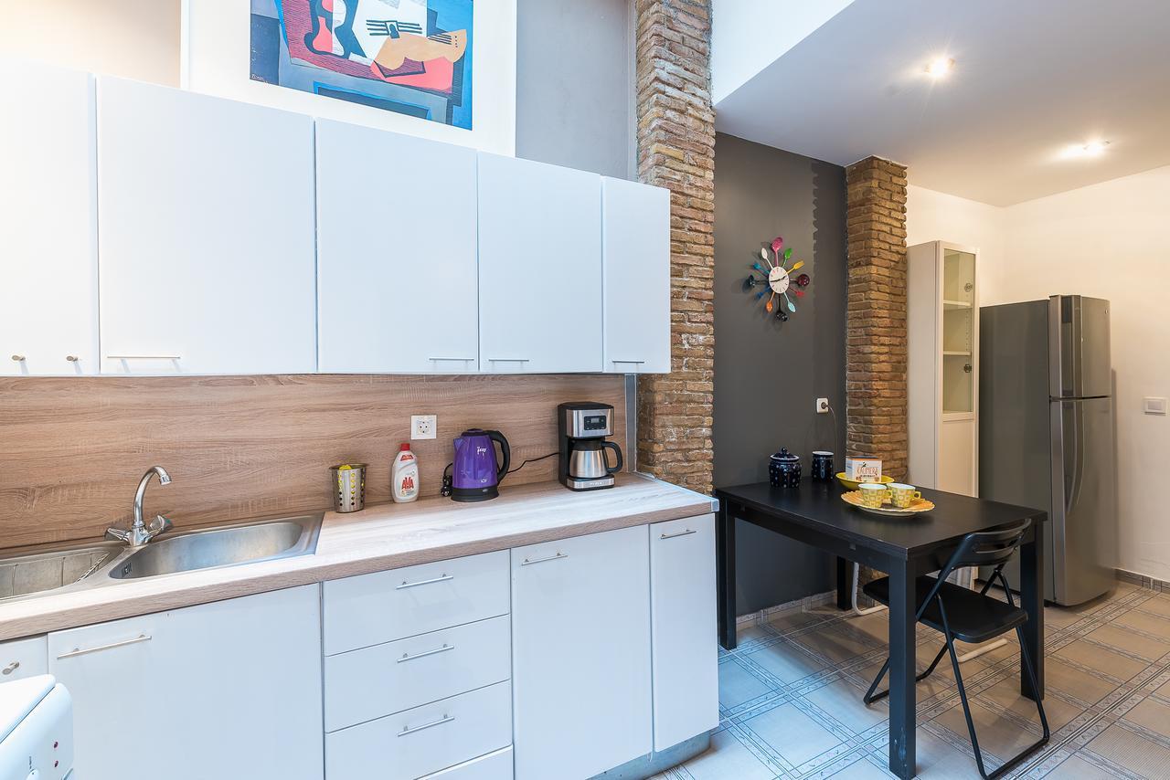 Elegant Kerameikos Apartment By Cloudkeys Athén Kültér fotó