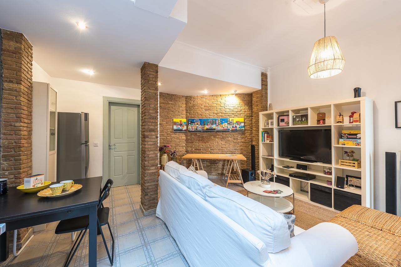 Elegant Kerameikos Apartment By Cloudkeys Athén Kültér fotó
