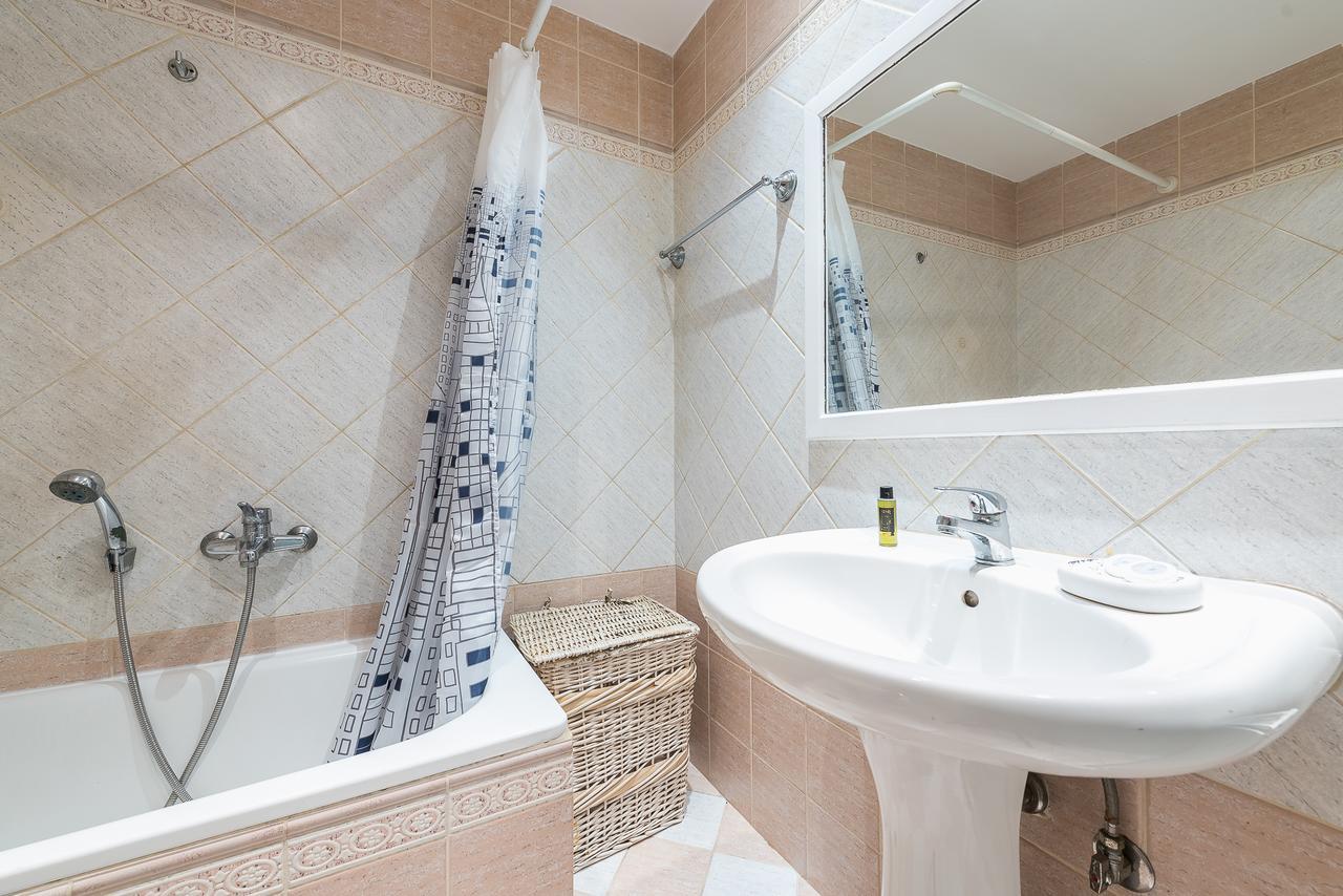 Elegant Kerameikos Apartment By Cloudkeys Athén Kültér fotó